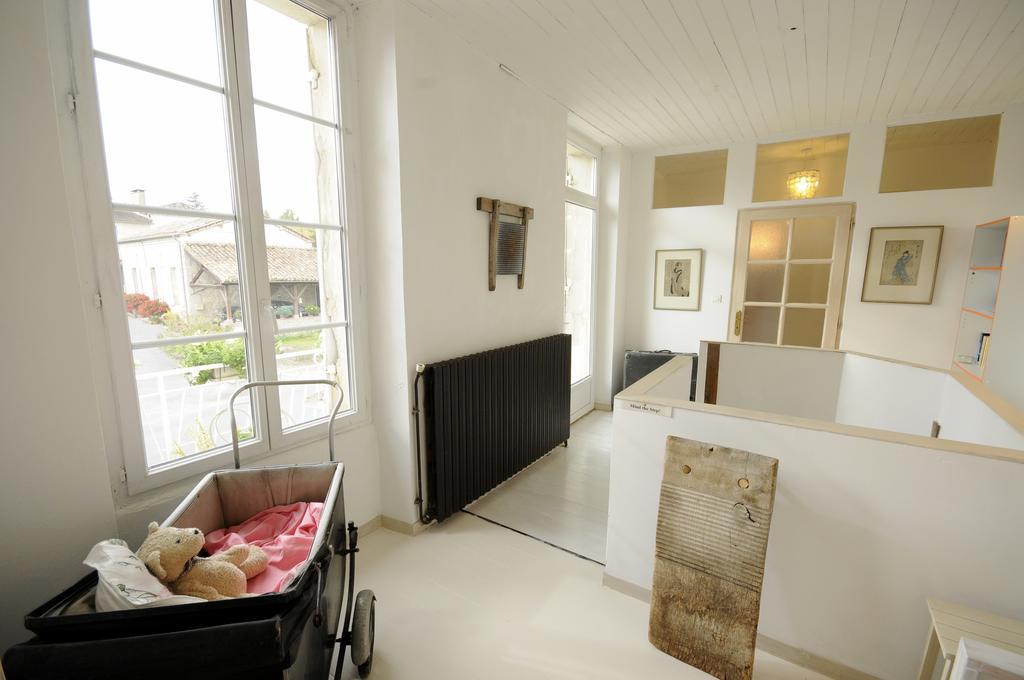 Chez Madeleine Bed & Breakfast Saint-Colomb-de-Lauzun Exterior photo